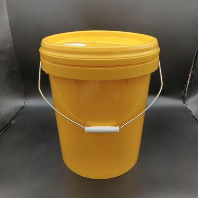 18 l wiadro z smarowaniem przemysłowym z dyszą żółty, układany 20 l wiadro z tworzyw sztucznych